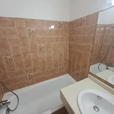 公寓 T2 Avec Terrasse A Saint Aygulf - Ideal Pour 3 Personnes
